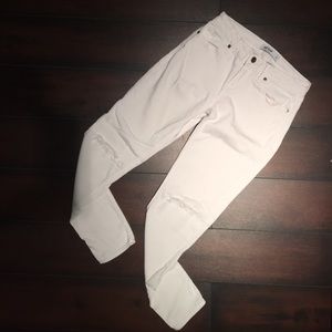 “Just Black” White Ripped Knee Ankle Pants